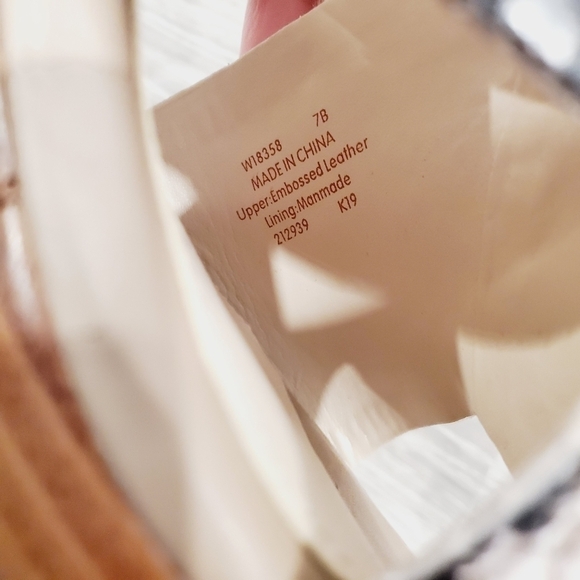 NEW Cole Haan Philomina Snakeskin Print Wedge - Picture 7 of 9